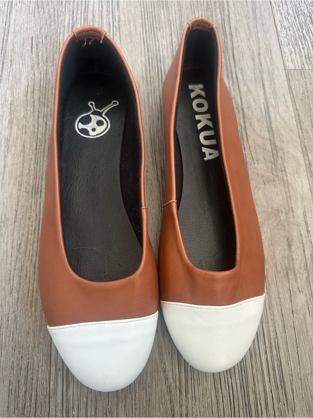 Kokua Leather Cap Toe Ballet Flats Brown White Like
New 41 US 10